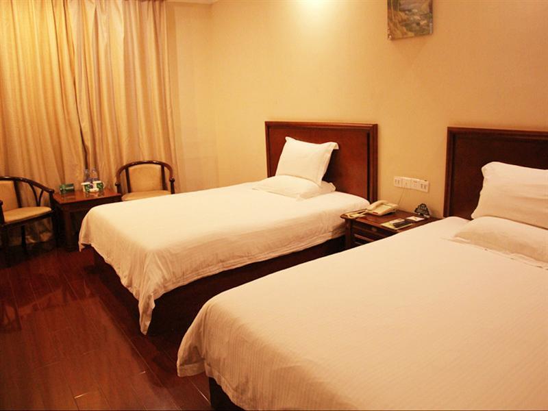 Greentree Inn Guangdong Shenzhen Huaqiangbei Express Hotel Esterno foto