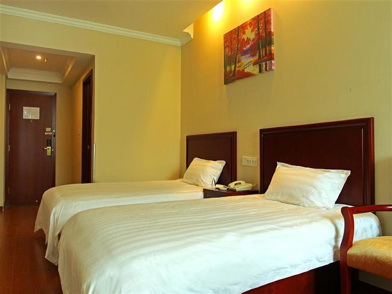 Greentree Inn Guangdong Shenzhen Huaqiangbei Express Hotel Esterno foto