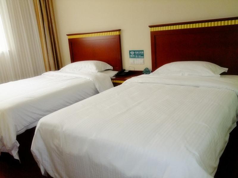 Greentree Inn Guangdong Shenzhen Huaqiangbei Express Hotel Esterno foto